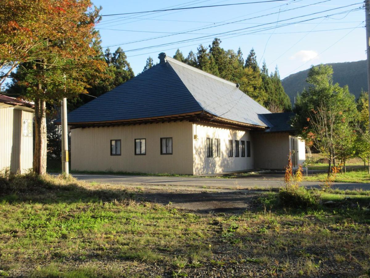 民泊くま - 絵画と音楽の宿 Inawashiro Экстерьер фото