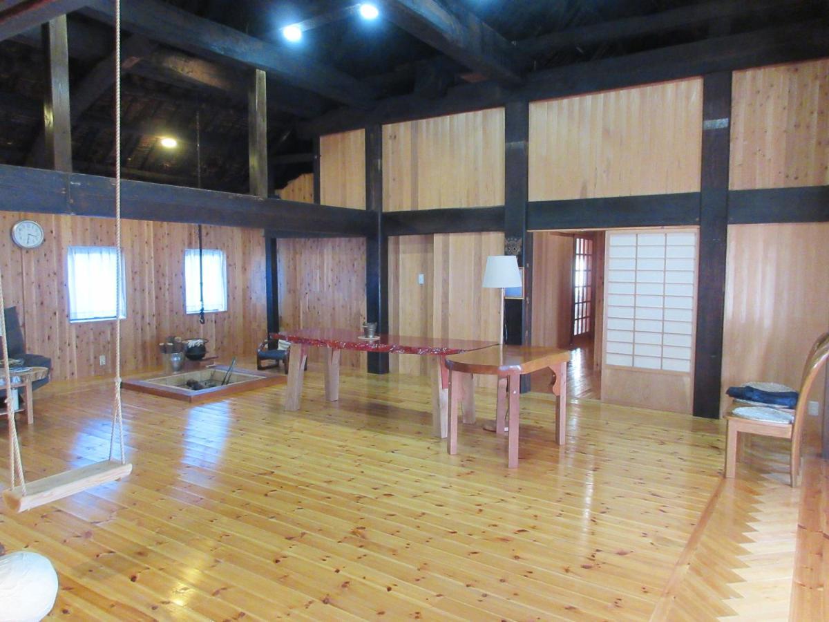 民泊くま - 絵画と音楽の宿 Inawashiro Экстерьер фото